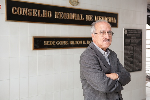 Segundo o presidente do Conselho Regional de Medicina de Minas Gerais, João Batista Gomes Soares, a demanda dos médicos para discutir este assunto é grande (Eugênio Gurgel/ Encontro/ DA Press)