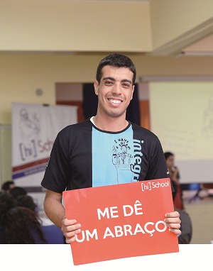 Aos 23 anos, Pedro Manzur coordena o [Hi]school: esperana de um futuro melhor para o pas (Raimundo Sampaio/Encontro/DA Press)