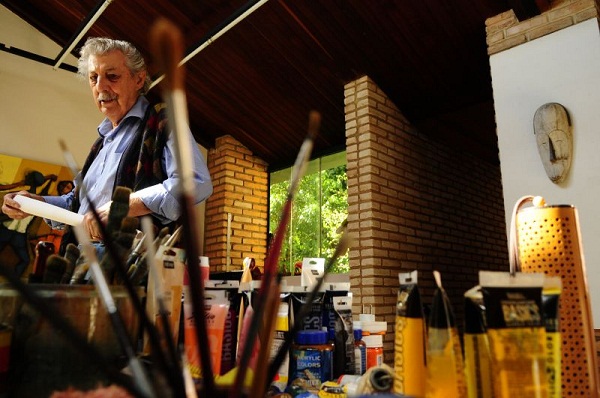 O Artista plástico Glênio Bianchetti no aniversário de 50 anos da UnB.  (Daniel Ferreira/CB/D.A Press)