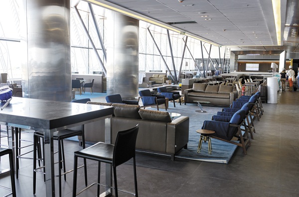 A sala vip do aeroporto tem 1.800 m2: todos os serviços disponíveis serão gratuitos para os clientes selecionados de companhias aéreas ou cartões de créditos (Fotos: Bruno Pimentel/Encontro/DA Press)