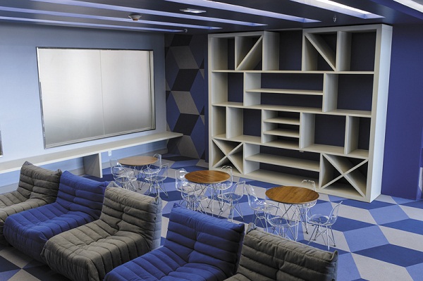 Um dos lounges da sala vip: espaço preza pelo conforto e pela sofisticação (Fotos: Bruno Pimentel/Encontro/DA Press)