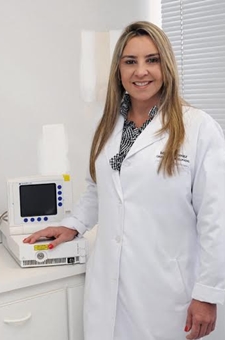 'O diagnóstico precoce aumenta as chances de sucesso do trata-mento', afirma a cirurgiã-dentista  Miriam Tomaz (Divulgação)