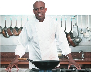 Carlos Braga trabalhou como chef em Angola: na volta, chegou a primeiro 
cozinheiro do restaurante Mocotó, um dos melhores do Brasil (Vinícius Santa Rosa/Encontro/DA Press)