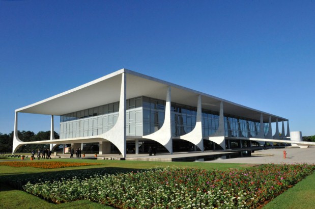 O Palácio do Planalto é o local onde o presidente trabalha diariamente e recebe as demandas da população (Jonas Pereira/Agência Senado)