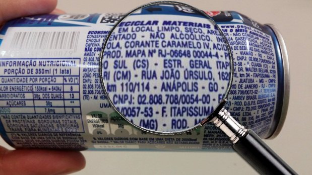 As marcas de refrigerante de cola mais vendidas no Brasil e no mundo usam o polêmico corante caramelo IV (João Paulo Martins/Encontro)