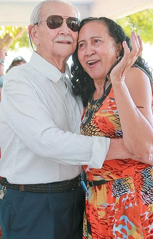Pedro Xavier e Maria do Socorro Rodrigues são casados e fundadores da Associação de Idosos do Guará: alegria de viver (Vinicius Santa Rosa/Encontro/D.A Press)