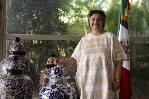 A embaixadora Beatriz Paredes elogia o projeto: 'Brasília é produto da decisão de um homem para apoiar o desenvolvimento de um país. É uma epopeia' (Raimundo Sampaio/Encontro/D.A Press)