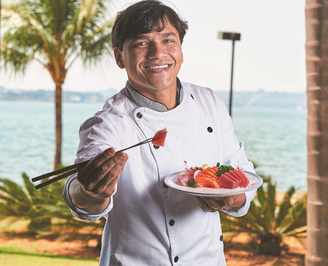 Natural de Fortaleza, o chef Edson Gonçalves é responsável pelas delícias orientais que ganharam a capital federal: projeto, agora, é expandir (Raimundo Sampaio/Esp. Encontro/DA Press)