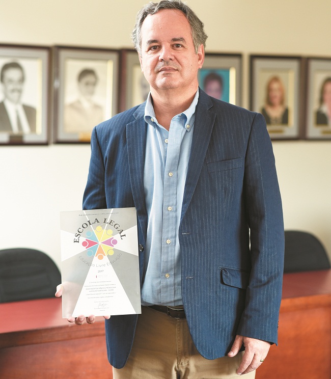 Álvaro Domingues, presidente do Sindicato dos Estabelecimentos Particulares de Ensino do DF: mais de 510 instituições certificadas em seis anos (Raimundo Sampaio/Esp. Encontro)
