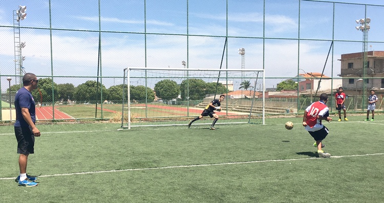 Futebol de 7, futsal, atletismo, basquete, natao e vlei so as 6 modalidades a serem trabalhadas no projeto piloto da Fundao Assis Chateaubriand (Foto: Camila de Magalhes/FAC/D.A Press)
