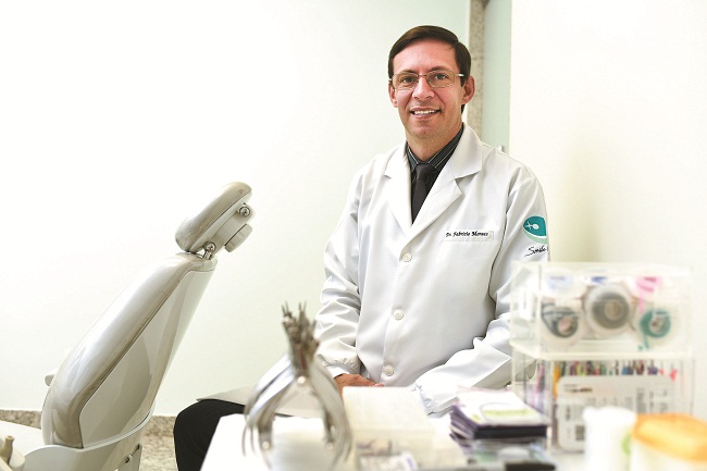 Especialista em ortodontia, Fabrício Morais explica que a eficácia do tratamento está ligada ao diagnóstico correto: essencial para que um resultado satisfatório  (Raimundo Sampaio/Esp. Encontro/DA Press)