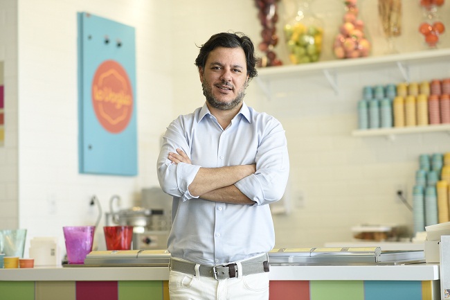 Eduardo Nogueira, da Lo Voglio, inaugurada em 2015: até julho a marca brasiliense quer alcançar 25 pontos de venda, alguns deles em outras cidades do Brasil (Raimundo Sampaio/Esp. Encontro/DA Press)