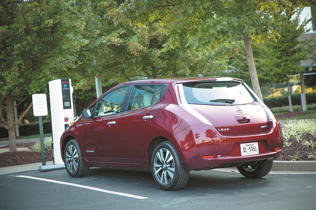 Nissan Leaf é fruto da parceria com a Renault: produção do autônomo começa em 2020 (Divulgação)