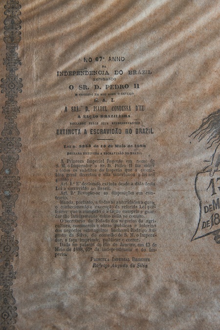 7) Jornal publicado no dia da abolição da escravatura, em 13 de maio de 1888  (Roberto Rocha)