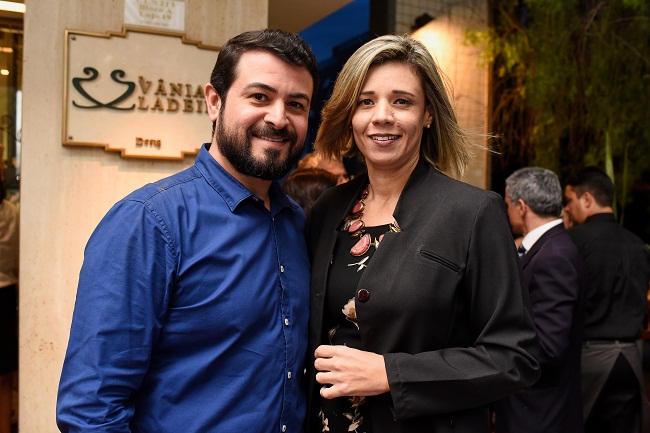 Bruno Maxime e Kassia Ferraz (Raimundo Sampaio/Esp. Encontro/DA Press)