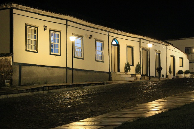 Ruas calçadas de pedras e belos casarões: um dos atrativos da cidade histórica fundada no ciclo do ouro  (Silvio Quirino/Goiás Turismo/Divulgação)