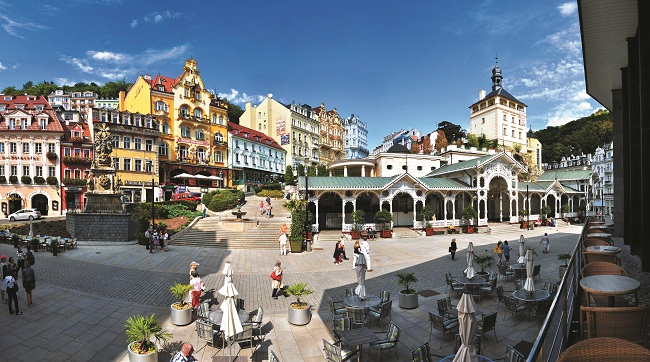 A estância Karlovy Vary, na República Tcheca, é um dos destinos indicados a quem procura águas termais: cidade europeia é reduto 
de spas e hotéis de luxo (Ladislav Renner/Divulgação)