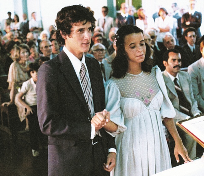 O casamento no religioso há 37 anos, ela com 20 e o noivo, com 22 anos: eles fazem parte da primeira geração de Brasília (Arquivo Pessoal  )
